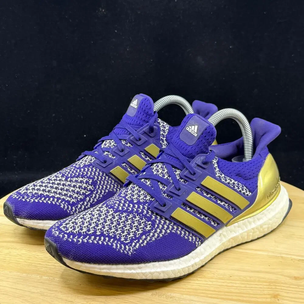 Adidas Men’s FV0282 Ultra Boost 1.0 Purple Gold UW Huskies Sneakers Size 7/ 8.5W